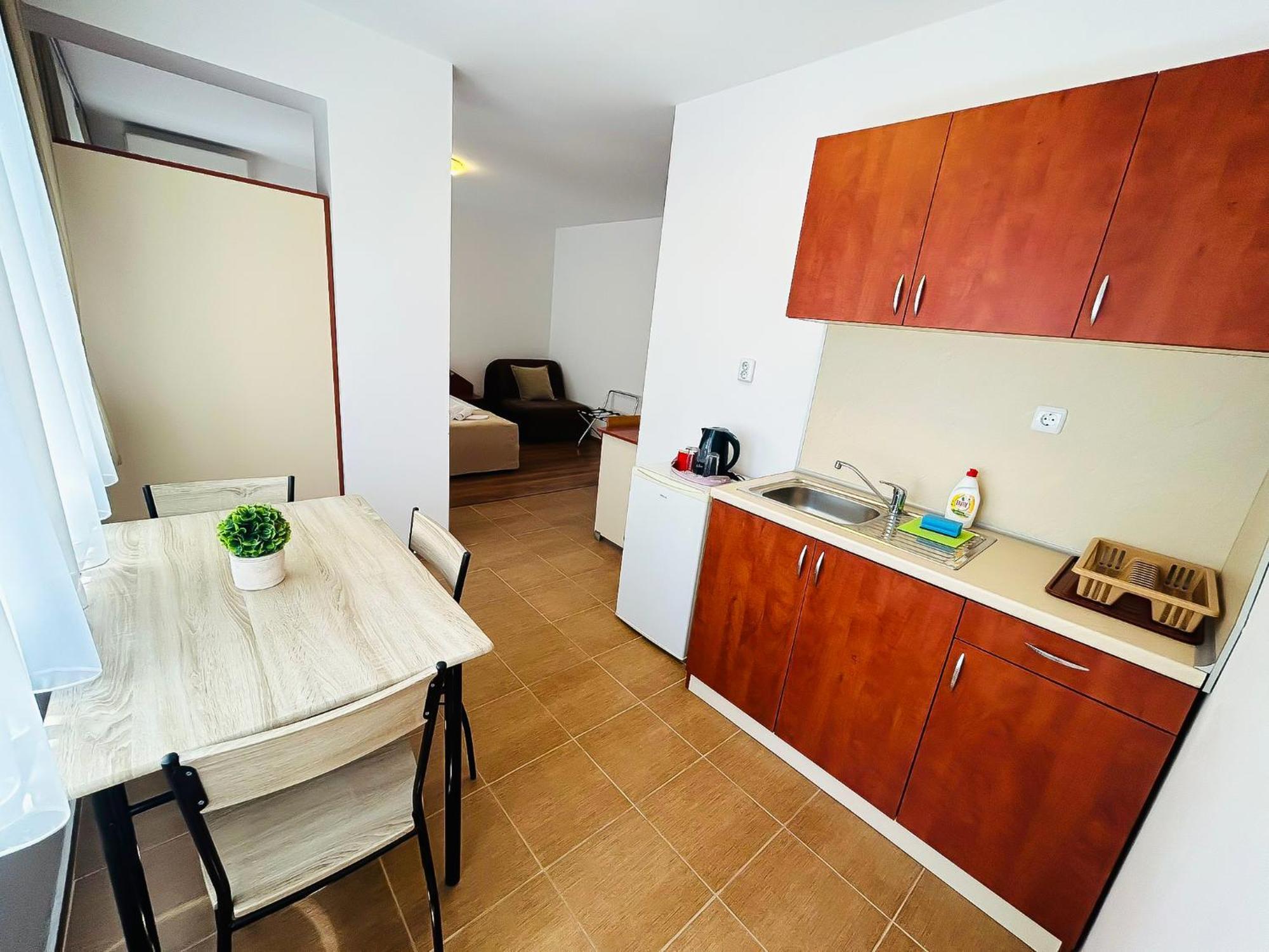 Guest house Family Helios *