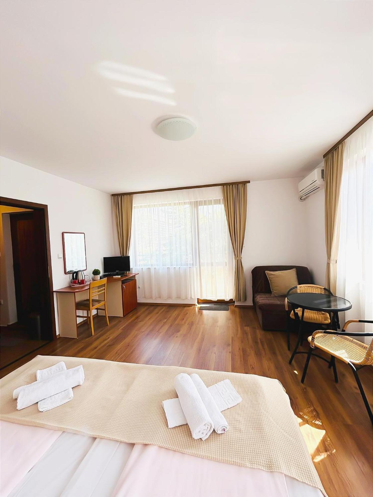 Guest house Family Helios Sunny Beach