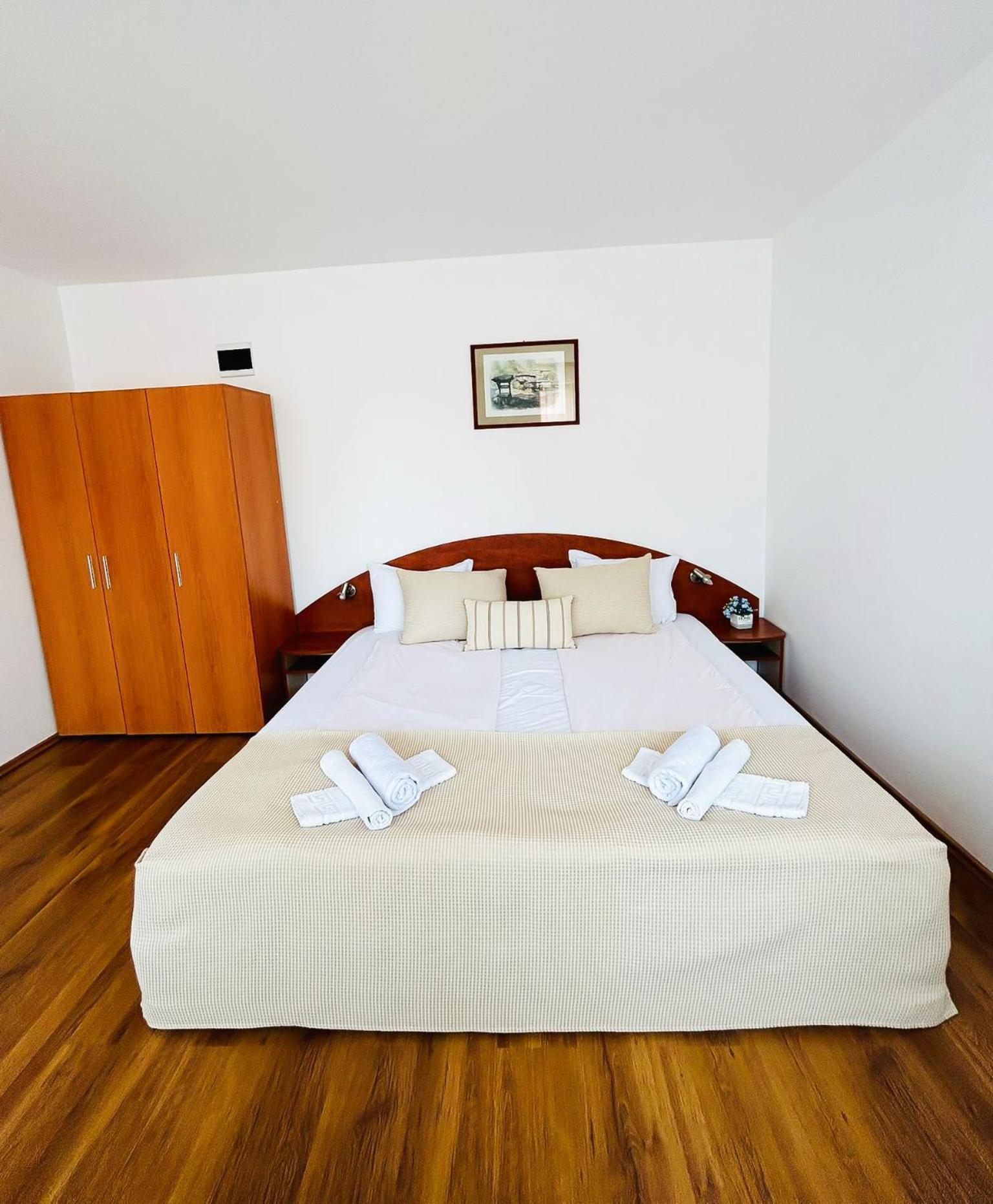 Guest house Family Helios