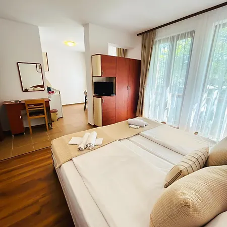 Family Hotel Helios Слънчев бряг Екстериор снимка