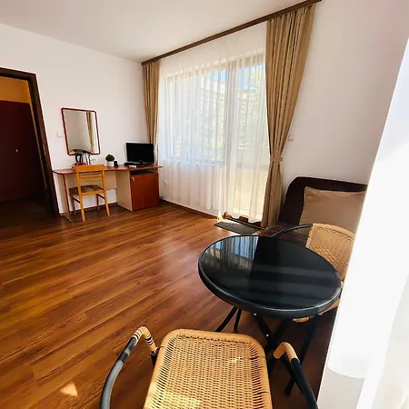 Family Hotel Helios Слънчев бряг Екстериор снимка