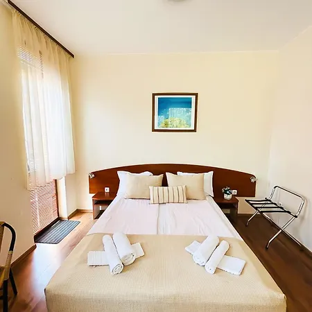 Family Hotel Helios Слънчев бряг Екстериор снимка