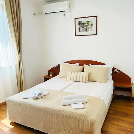 Family Hotel Helios Слънчев бряг Екстериор снимка