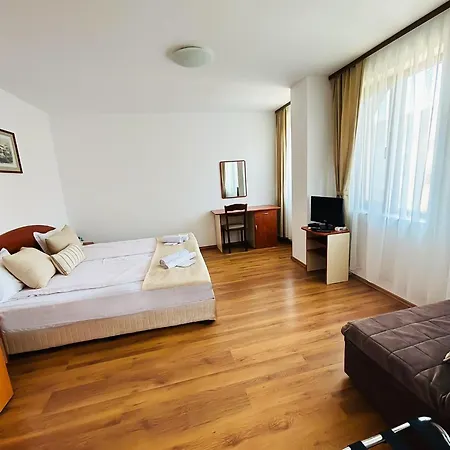 Family Hotel Helios Слънчев бряг Екстериор снимка