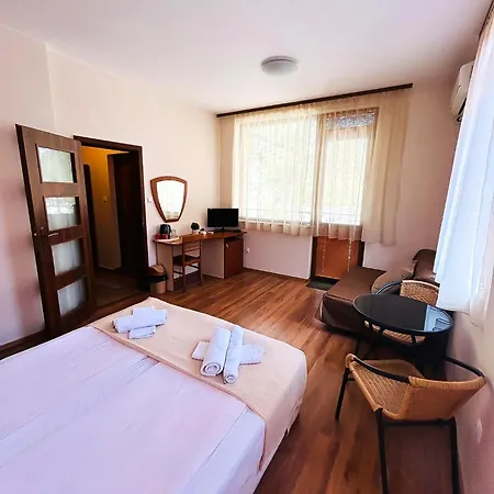 Family Hotel Helios Слънчев бряг Екстериор снимка