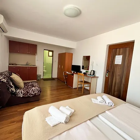 Family Hotel Helios Sunny Beach Exterior photo